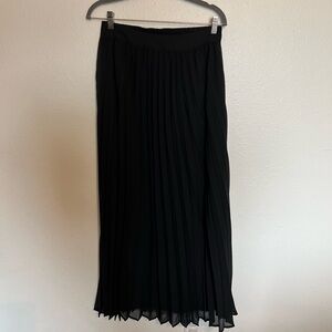 Ebossy Black Women's High Waist Flowy Pleated Chiffon Maxi Skirt - Size Medium